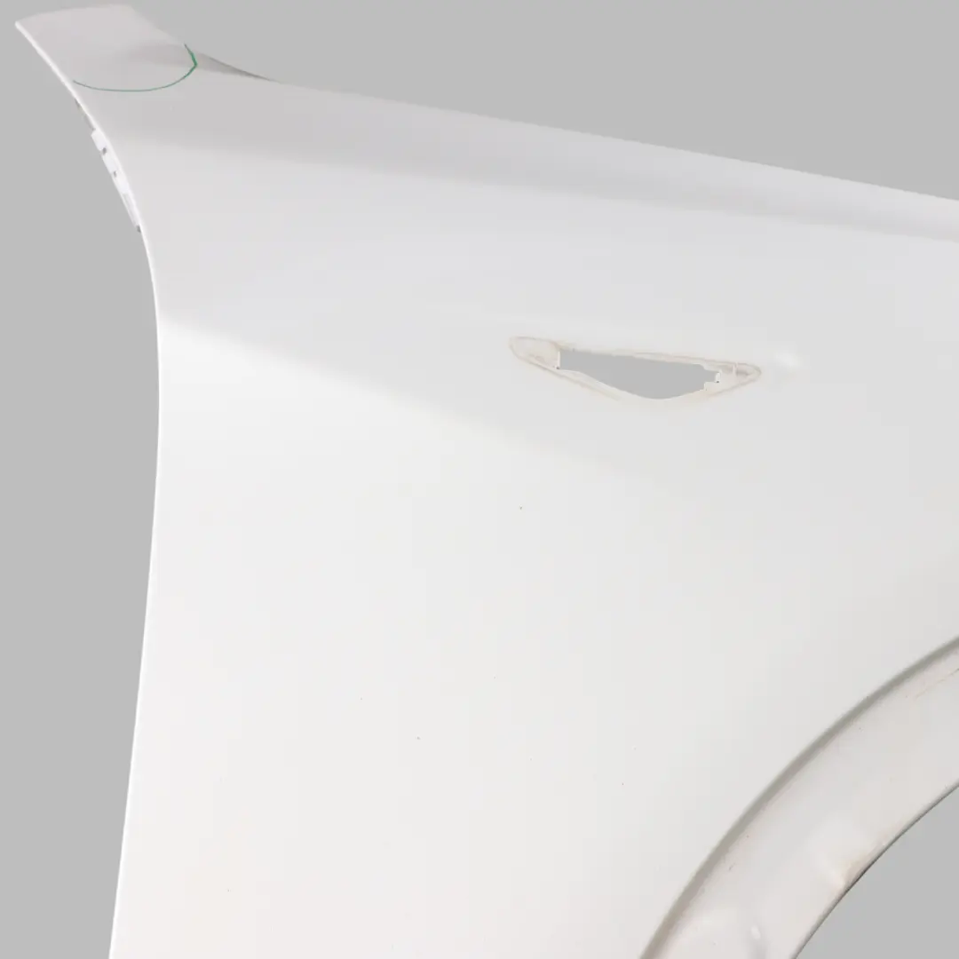 Side Panel Wing Fender Front Right O/S Alpinweiss Alpine White - 300 to BMW X3 F25 with Part number 7267323 BMW X3 F25 Side Panel Wing Fender Front Right O/S Alpinweiss Alpine White - 300 - SKU 7267324-AW - Part number 7267323