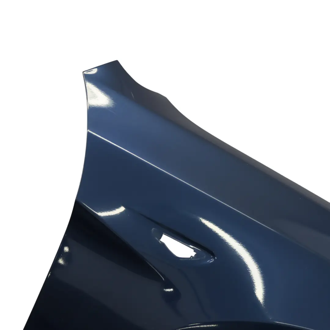 Panneau Latéral D'Aile Avant Droit Tiefseeblau Bleu Métallisé - A76 pour BMW X3 F25 à propos du numéro de pièce 7267324 BMW X3 F25 Panneau Latéral D'Aile Avant Droit Tiefseeblau Bleu Métallisé - A76 - SKU 7267324-DSB1 - Numéro de pièce 7267324