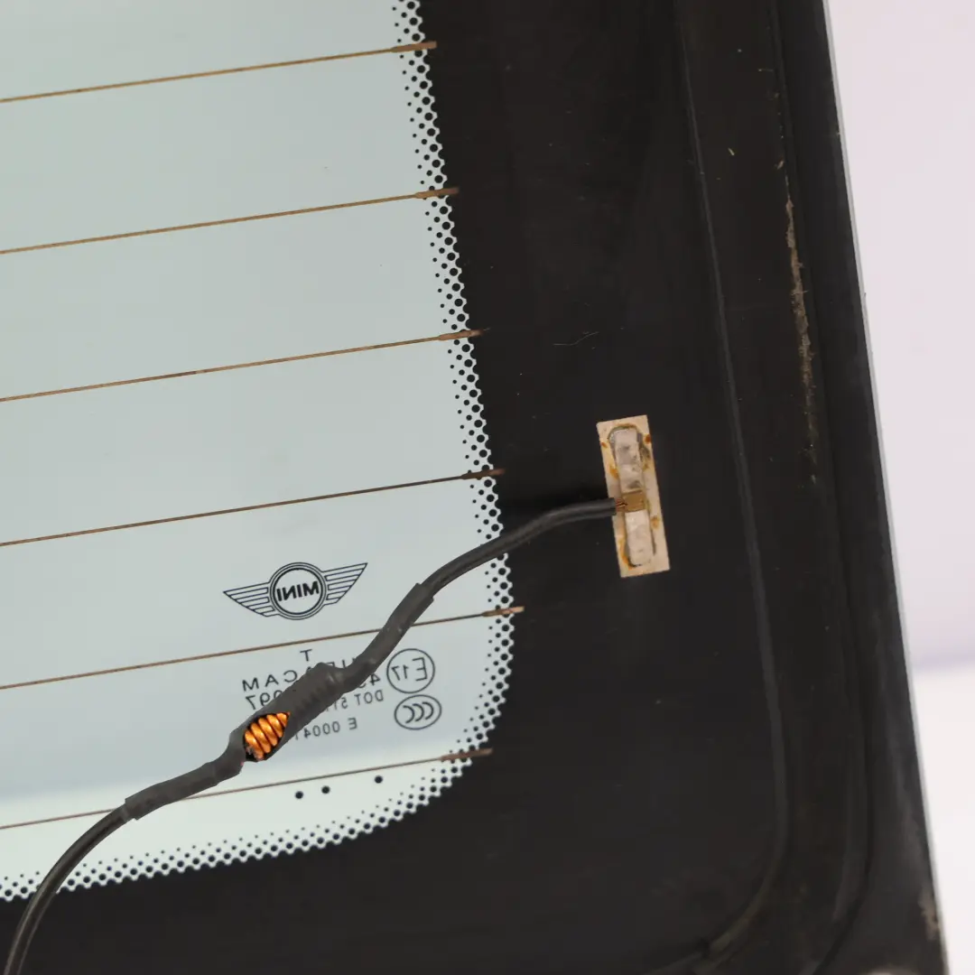 Hintere Heck Klappe Fenster Grün Glas Verglasung AS2 für Mini Cooper One R56 mit Teilenummer 7292003 Mini Cooper One R56 Hintere Heck Klappe Fenster Grün Glas Verglasung AS2 - SKU 7292003-4 - Teilenummer 7292003