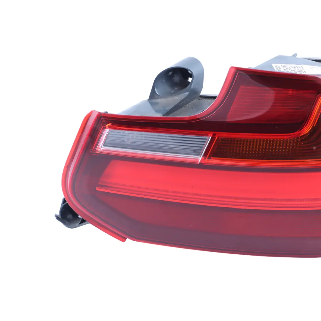 BMW F22 F23 Light Lamp Tailgate Rear Right O/S - SKU 7295424-4 - Part number 7295424