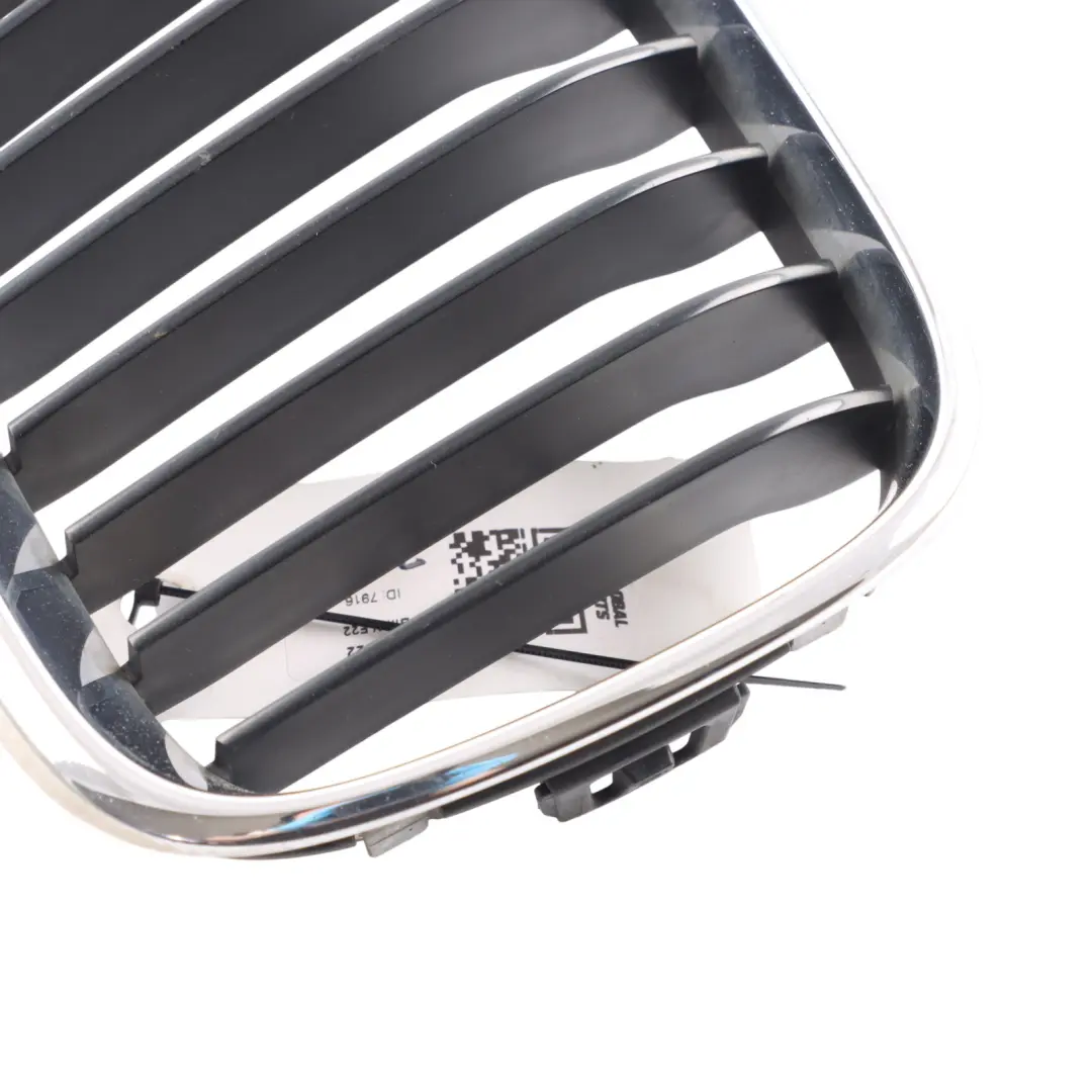Griglia Paraurti Anteriore Presa Aria Radiatore Destra Cromata per BMW F22 F23 con numero di parte 7295522 BMW F22 F23 Griglia Paraurti Anteriore Presa Aria Radiatore Destra Cromata - SKU 7295522 - Numero di parte 7295522