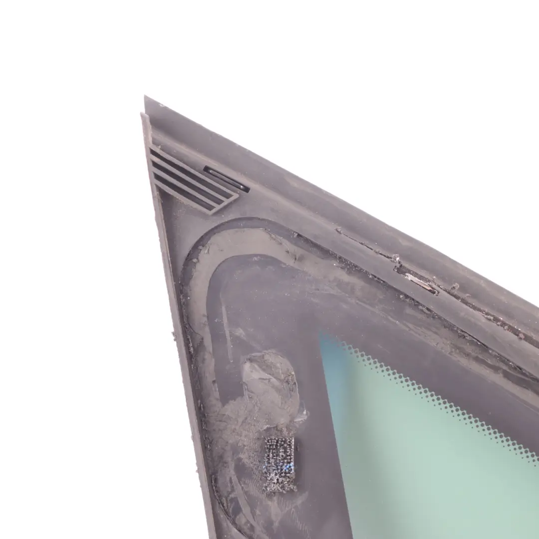 Window Glass BMW X6 F16 F86 Rear Side Quarter Fixed Right O/S AS3 to with Part number 7317774 Window Glass BMW X6 F16 F86 Rear Side Quarter Fixed Right O/S AS3 - SKU 7317774 - Part number 7317774