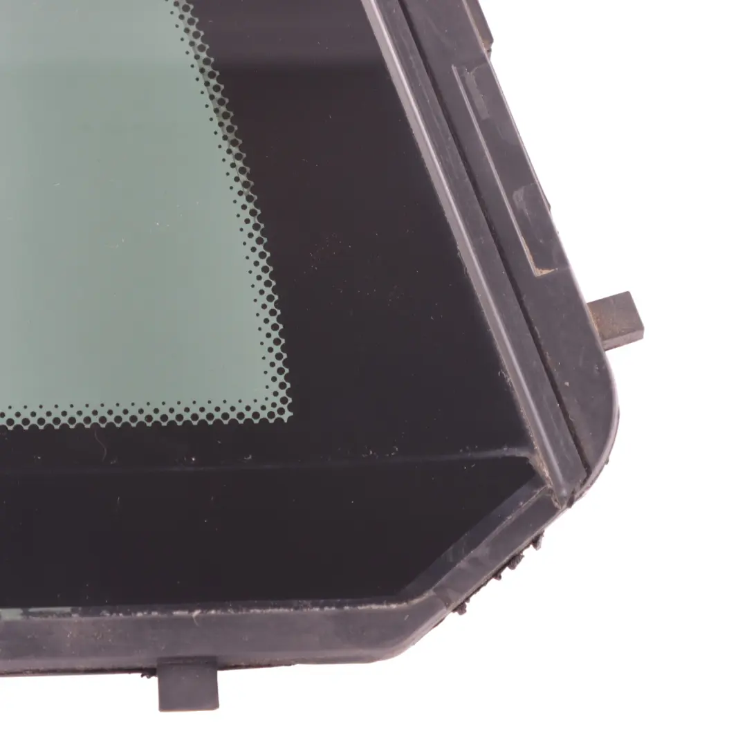 Window Glass BMW X6 F16 F86 Rear Side Quarter Glazing Fixed Left N/S AS3 7317773 to with Part number 7317781 Window Glass BMW X6 F16 F86 Rear Side Quarter Glazing Fixed Left N/S AS3 7317773 - SKU 7317781 - Part number 7317781