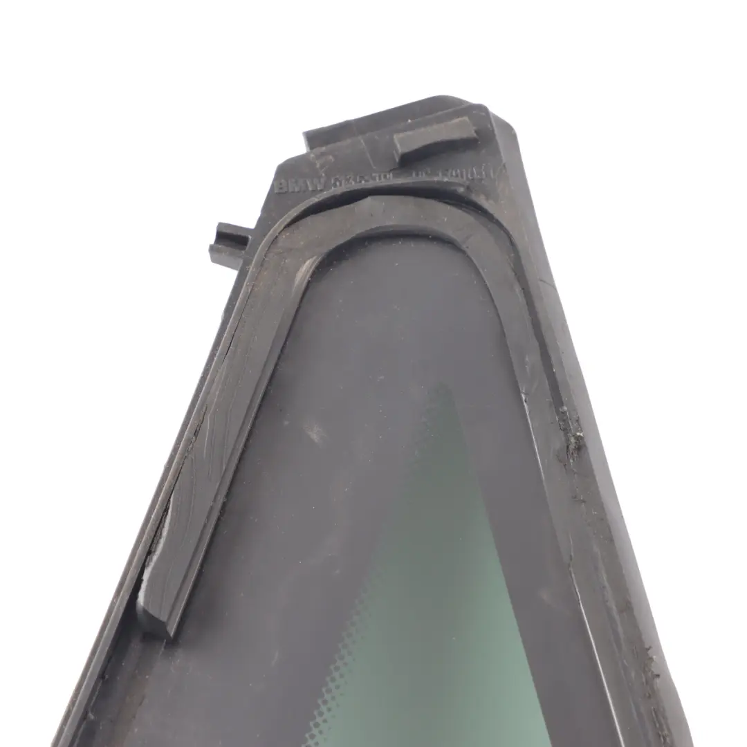 Window Glass BMW X6 F16 F86 Rear Side Quarter Glazing Fixed Left N/S AS3 7317773 to with Part number 7317781 Window Glass BMW X6 F16 F86 Rear Side Quarter Glazing Fixed Left N/S AS3 7317773 - SKU 7317781 - Part number 7317781