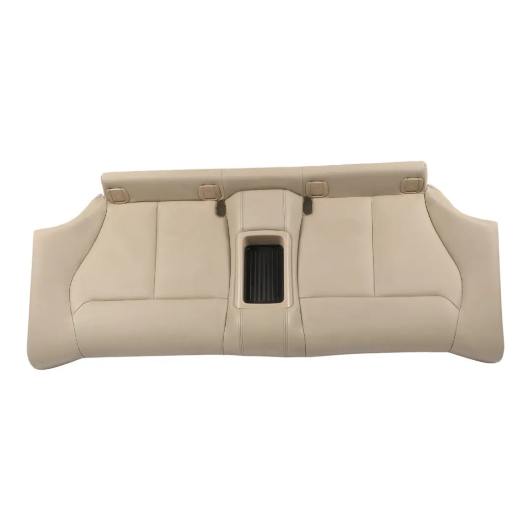 Sedile Posteriore Panchina Pelle Dakota Oyster per BMW F22 con numero di parte 7320053 BMW F22 Sedile Posteriore Panchina Pelle Dakota Oyster - SKU 7320053 - Numero di parte 7320053