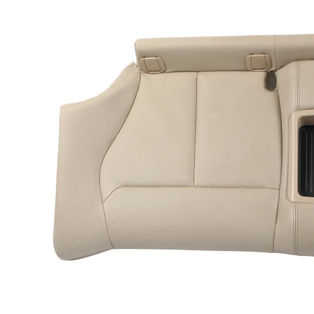 Sedile Posteriore Panchina Pelle Dakota Oyster per BMW F22 con numero di parte 7320053 BMW F22 Sedile Posteriore Panchina Pelle Dakota Oyster - SKU 7320053 - Numero di parte 7320053