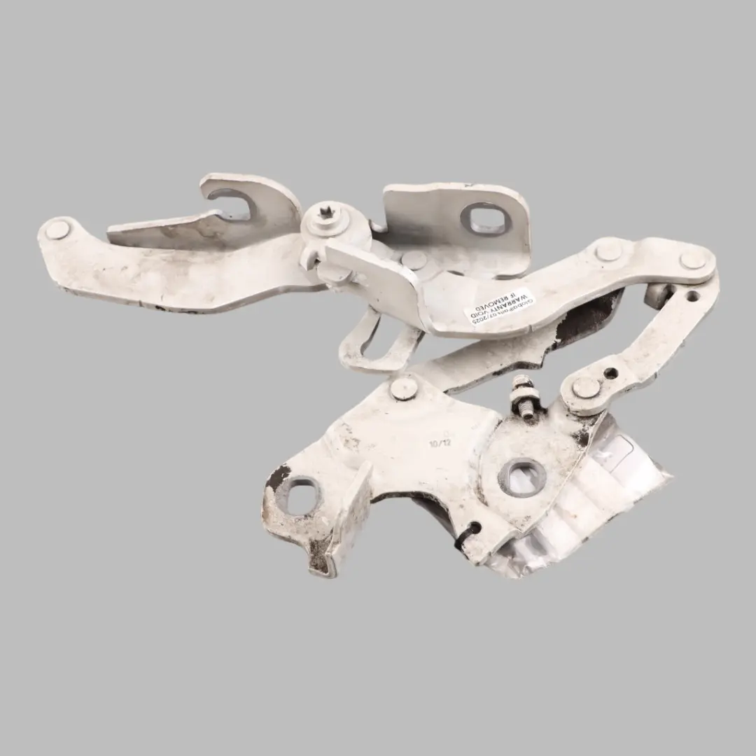 Bonnet Hinge BMW E92 LCI Engine Hood Hinge Front Right O/S Mineral White - A96 to with Part number 7325940 Bonnet Hinge BMW E92 LCI Engine Hood Hinge Front Right O/S Mineral White - A96 - SKU 7325940-MW - Part number 7325940