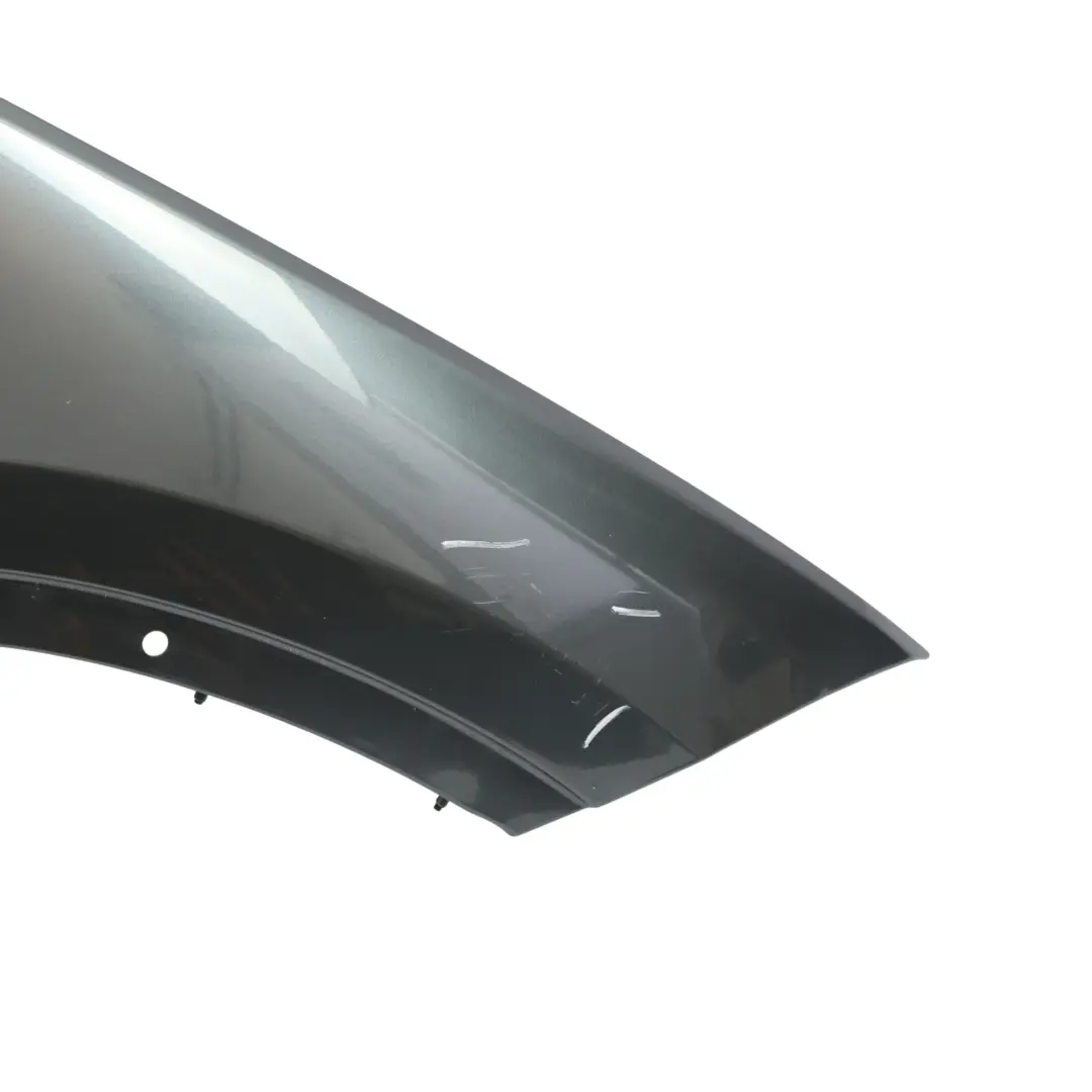 Aile Latérale Avant Droite Mineralgrau Metallic Gris - B39 pour BMW X1 E84 à propos du numéro de pièce 7332424 BMW X1 E84 Aile Latérale Avant Droite Mineralgrau Metallic Gris - B39 - SKU 7332424-MG - Numéro de pièce 7332424