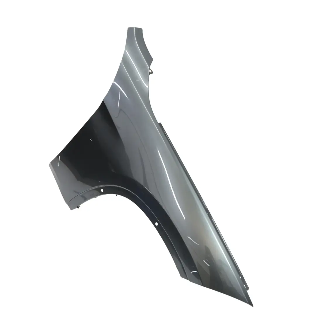 Pannello Parafango Laterale Anteriore Destro Mineralgrau Grigio - B39 per BMW X1 E84 con numero di parte 7332424 BMW X1 E84 Pannello Parafango Laterale Anteriore Destro Mineralgrau Grigio - B39 - SKU 7332424-MG - Numero di parte 7332424