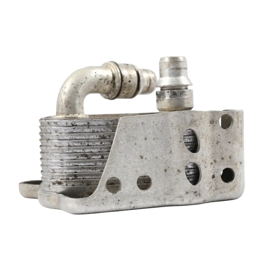 Intercambiador Calor Enfriador Aceite Del Motor para BMW E60 E61 LCI E87 E90 con número de pieza 7508967 BMW E60 E61 LCI E87 E90 Intercambiador Calor Enfriador Aceite Del Motor - SKU 7508967 - Número de pieza 7508967