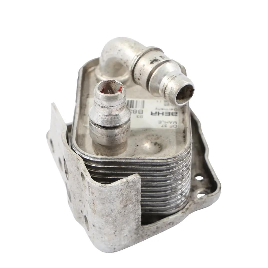 Öl Kühler Wärme Tauscher für BMW E60 E61 LCI E87 E90 Motor mit Teilenummer 7508967 BMW E60 E61 LCI E87 E90 Motor Öl Kühler Wärme Tauscher - SKU 7508967 - Teilenummer 7508967