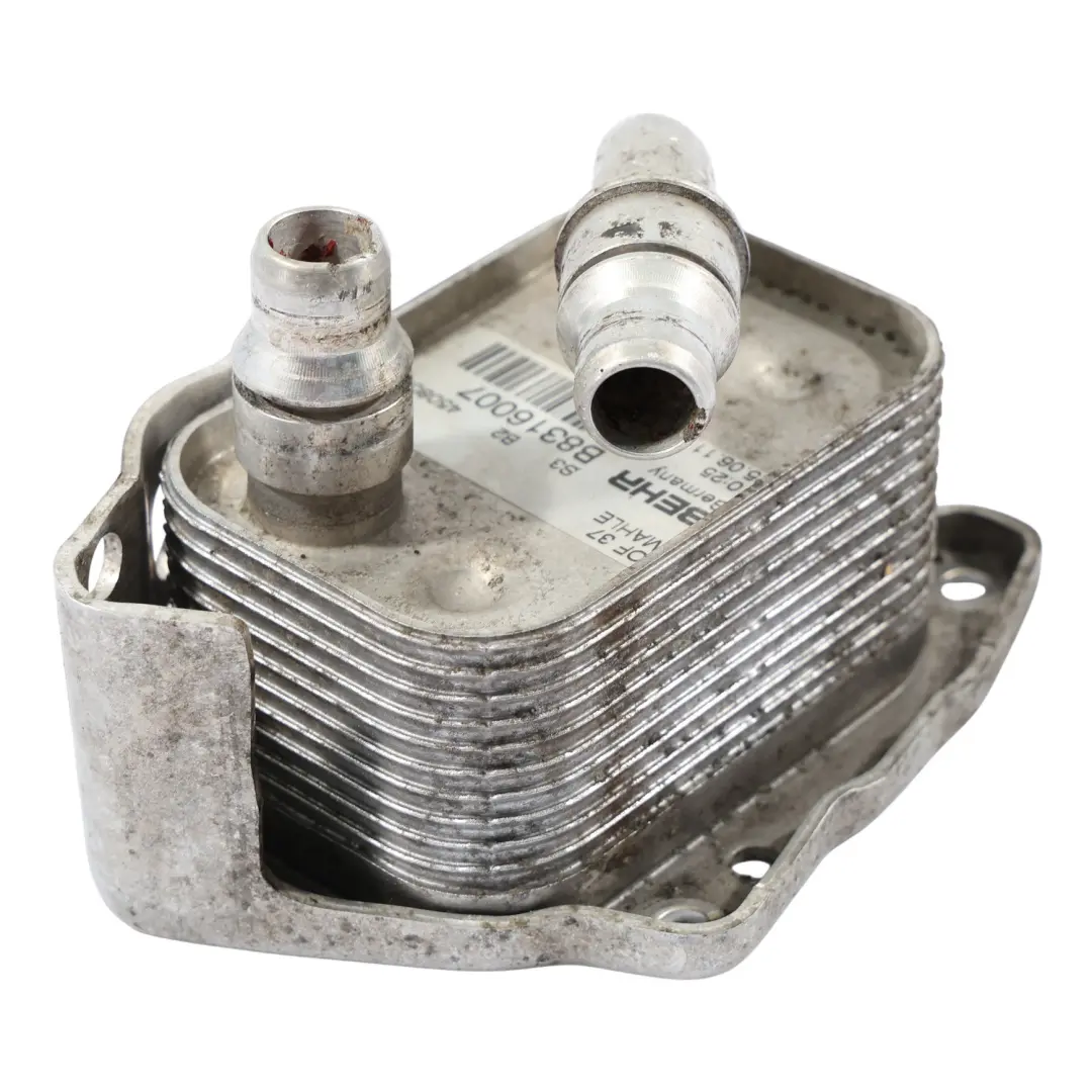 Öl Kühler Wärme Tauscher für BMW E60 E61 LCI E87 E90 Motor mit Teilenummer 7508967 BMW E60 E61 LCI E87 E90 Motor Öl Kühler Wärme Tauscher - SKU 7508967 - Teilenummer 7508967