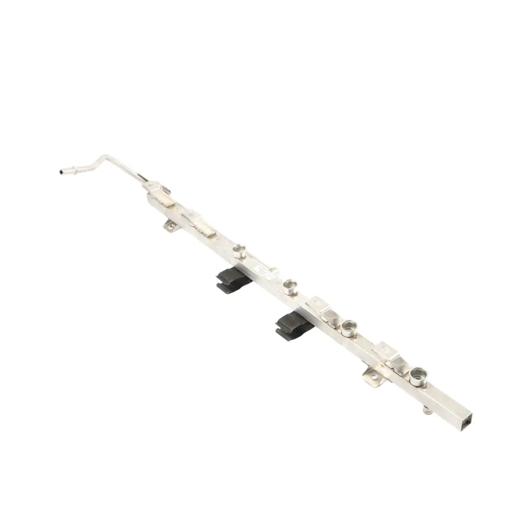M54 Petrol Engine Fuel Injector Rail to BMW X5 E53 with Part number 7541454 BMW X5 E53 M54 Petrol Engine Fuel Injector Rail - SKU 7541454 - Part number 7541454