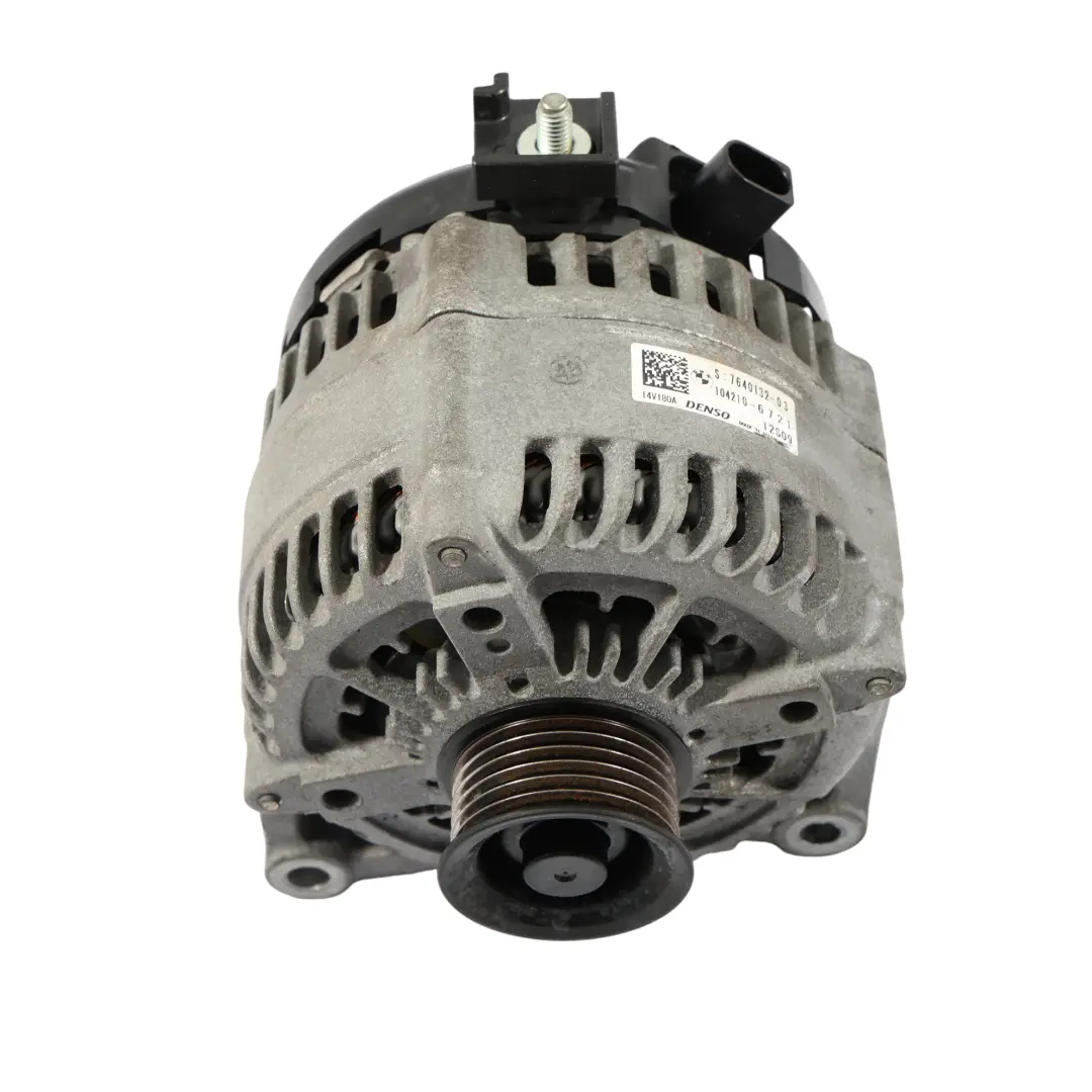 Licht Maschine Generator DENSO 180A für BMW F20 LCI F30 Mini F56 F60 mit Teilenummer 7640132 BMW F20 LCI F30 Mini F56 F60 Licht Maschine Generator DENSO 180A - SKU 7640132-3 - Teilenummer 7640132