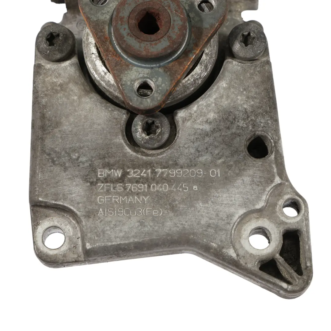 Pompa Dello Sterzo BMW E90 E91 E92 Diesel M57N2 Pompa Del Servosterzo per con numero di parte 7799209 Pompa Dello Sterzo BMW E90 E91 E92 Diesel M57N2 Pompa Del Servosterzo - SKU 7799209-2 - Numero di parte 7799209