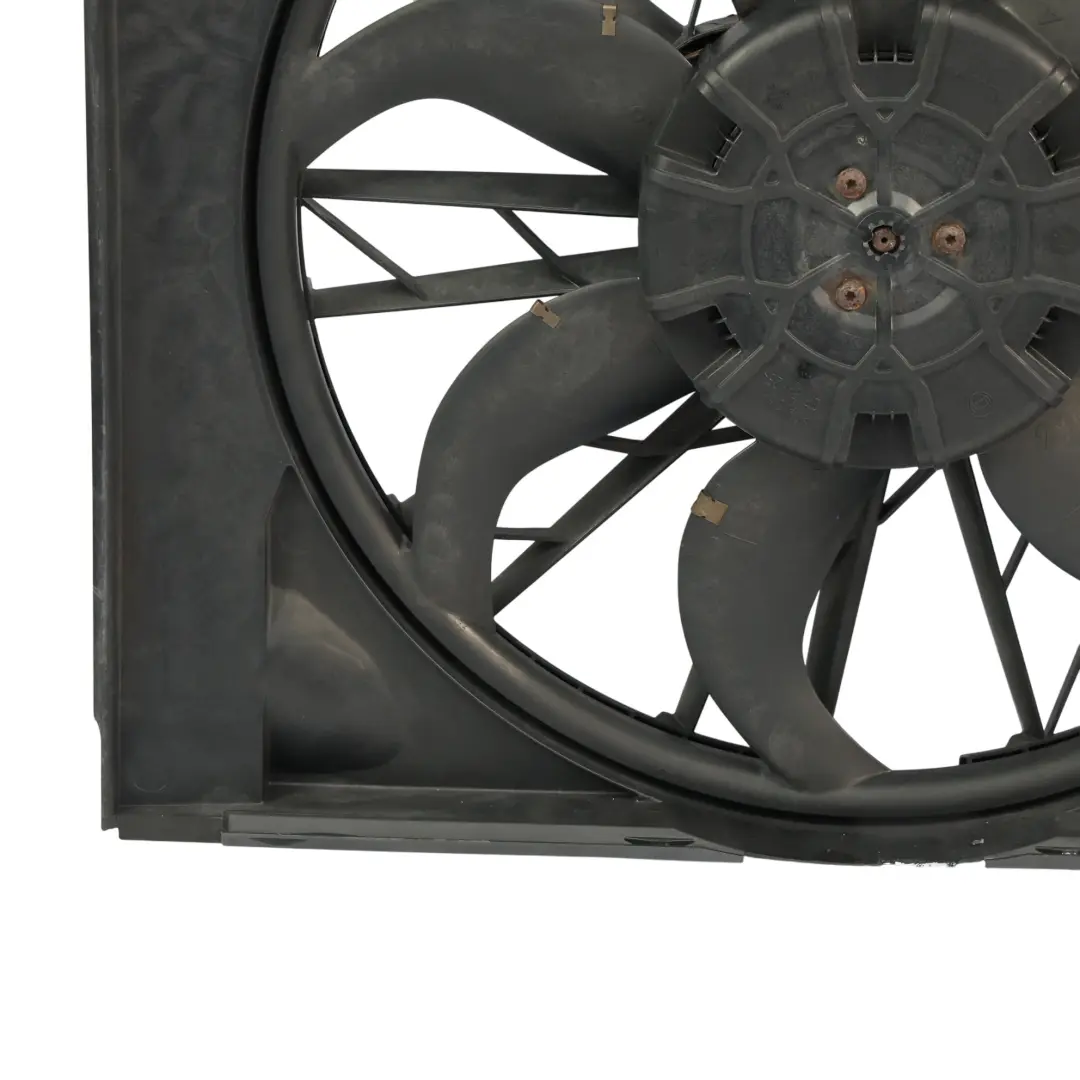 BMW E60 E61 LCI Diesel Obudowa Wentylator Chłodnicy 600W - SKU 7801657-5 - Numer Części 7801657