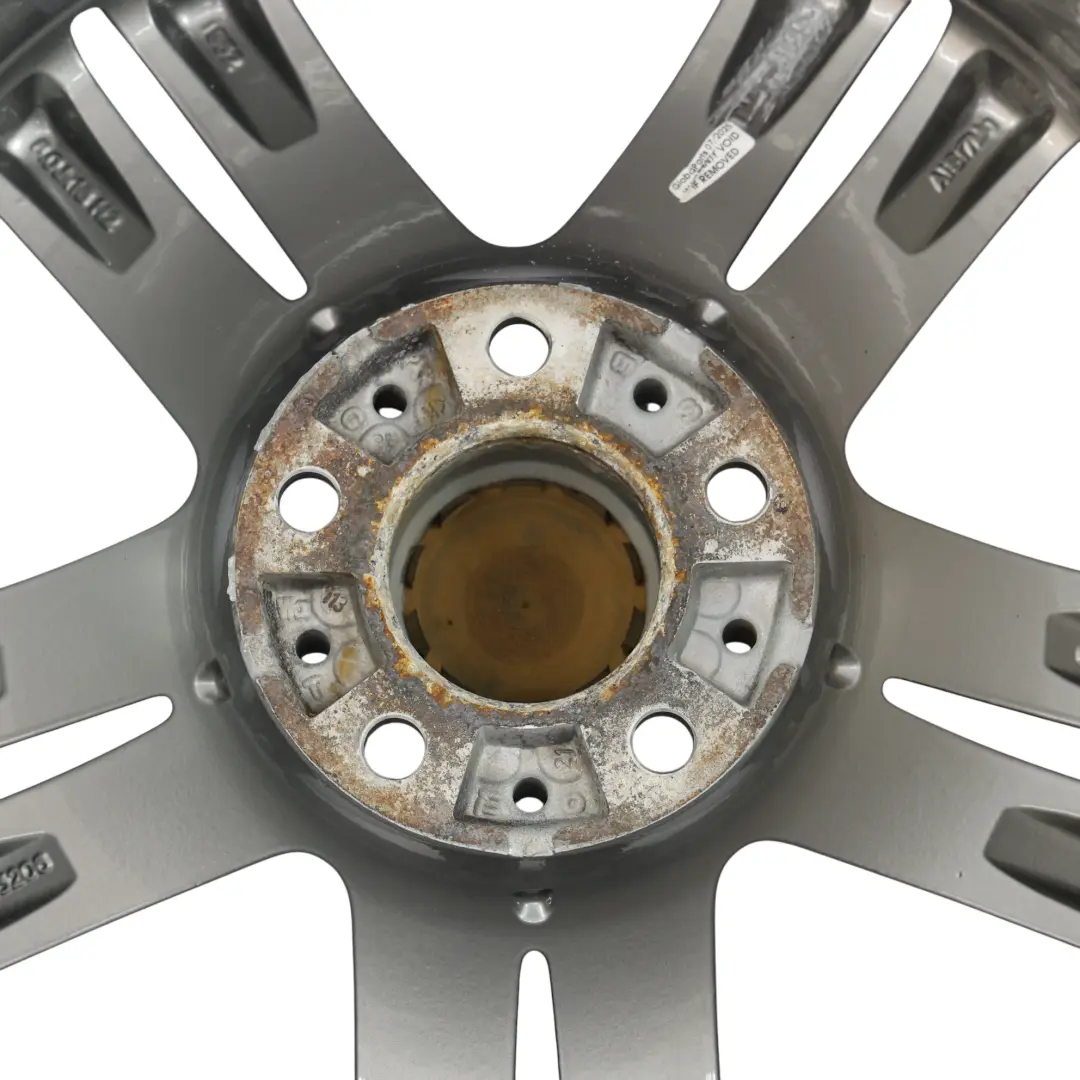 Cerchio posteriore lega Ferricgrey 18" 8J ET:52 M Star Spoke 386 per BMW F20 con numero di parte 7845853 BMW F20 Cerchio posteriore lega Ferricgrey 18" 8J ET:52 M Star Spoke 386 - SKU 7845853-8 - Numero di parte 7845853