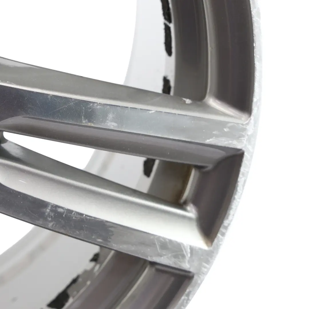 Cerchio lega grigio ferrico 18" M doppie razze 486 ET:57 8J per BMW F45 F46 con numero di parte 7848602 BMW F45 F46 Cerchio lega grigio ferrico 18" M doppie razze 486 ET:57 8J - SKU 7848602-2 - Numero di parte 7848602