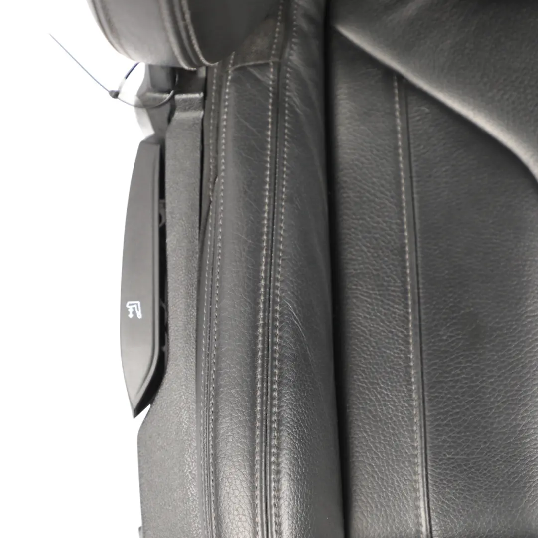 Siège Avant Droit Chauffé Intérieur Cuir Dakota Perforé Noir pour BMW F40 à propos du numéro de pièce 7942044 BMW F40 Siège Avant Droit Chauffé Intérieur Cuir Dakota Perforé Noir - SKU 7942044 - Numéro de pièce 7942044