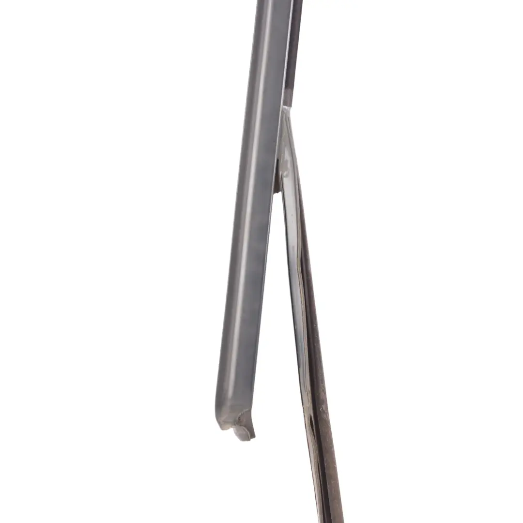 7L Canale Guida Finestrino Posteriore Destro per Volkswagen Touareg con numero di parte 7L0839432C*7L0 839 432 C*7L0839432*7L0 839 432 Volkswagen Touareg 7L Canale Guida Finestrino Posteriore Destro - SKU 7L0839432C - Numero di parte 7L0839432C*7L0 839 432 C*7L0839432*7L0 839 432