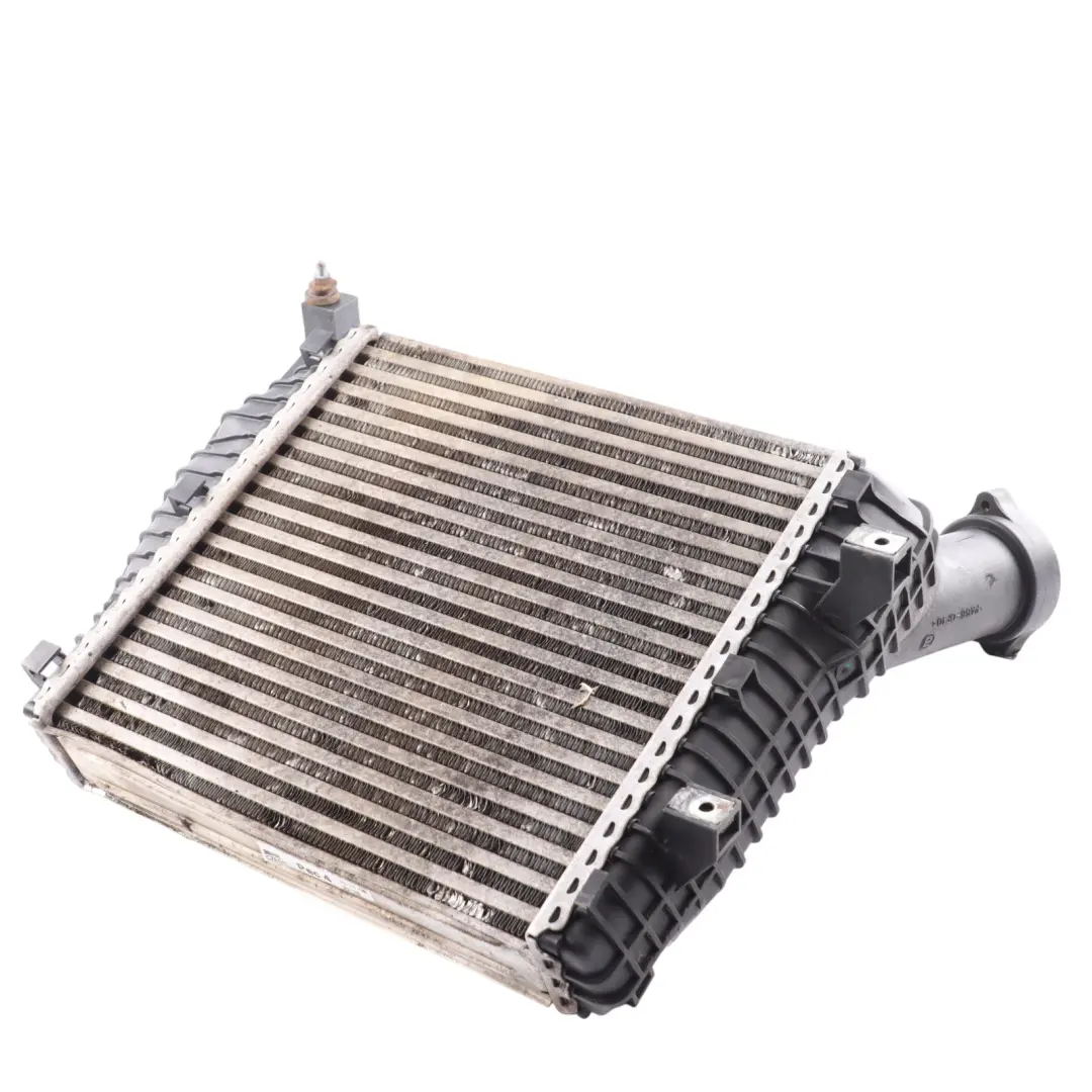 Charge Air Intercooler Left N/S 7L6145803C to VW Volkswagen Touareg 3.0 TDI with Part number 7L6145803H VW Volkswagen Touareg 3.0 TDI Charge Air Intercooler Left N/S 7L6145803C - SKU 7L6145803H - Part number 7L6145803H