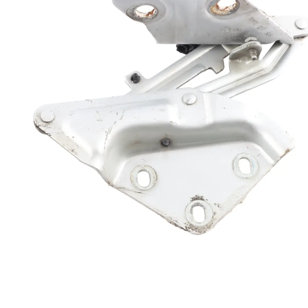 Volkswagen Touareg 7L Motor Haubenscharnier Vorne Rechts Reflex Silber A7W - SKU 7L6823302B-RES - Teilenummer 7L6823302B