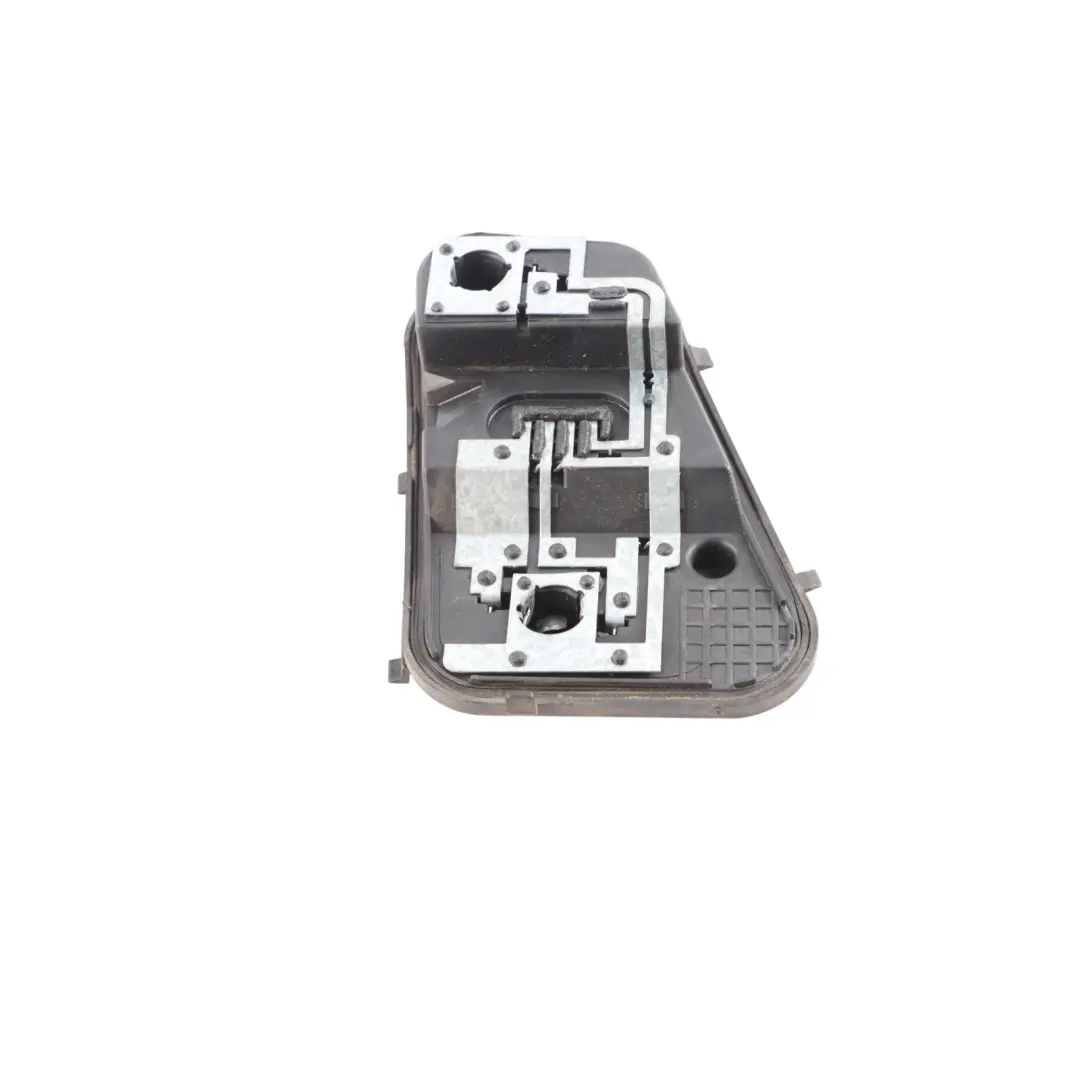 Volkswagen Touareg 7L Rear Outer Tail Light Bulb Socket Right O/S - SKU 7L6945258 - Part number 7L6945258