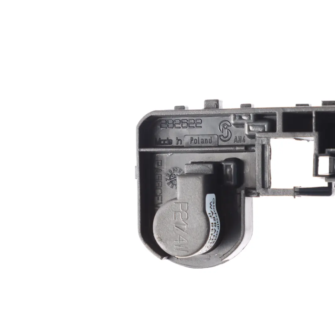 7L Rear Inner Tail Light Bulb Socket Right O/S to Volkswagen Touareg with Part number 7L6945260A Volkswagen Touareg 7L Rear Inner Tail Light Bulb Socket Right O/S - SKU 7L6945260A - Part number 7L6945260A