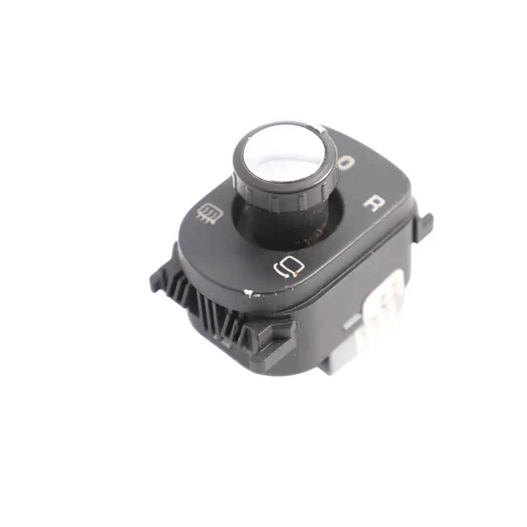 7L Rear View Mirror Switch Control Regulator Knob to Volkswagen Touareg with Part number 7L6959565L Volkswagen Touareg 7L Rear View Mirror Switch Control Regulator Knob - SKU 7L6959565L - Part number 7L6959565L
