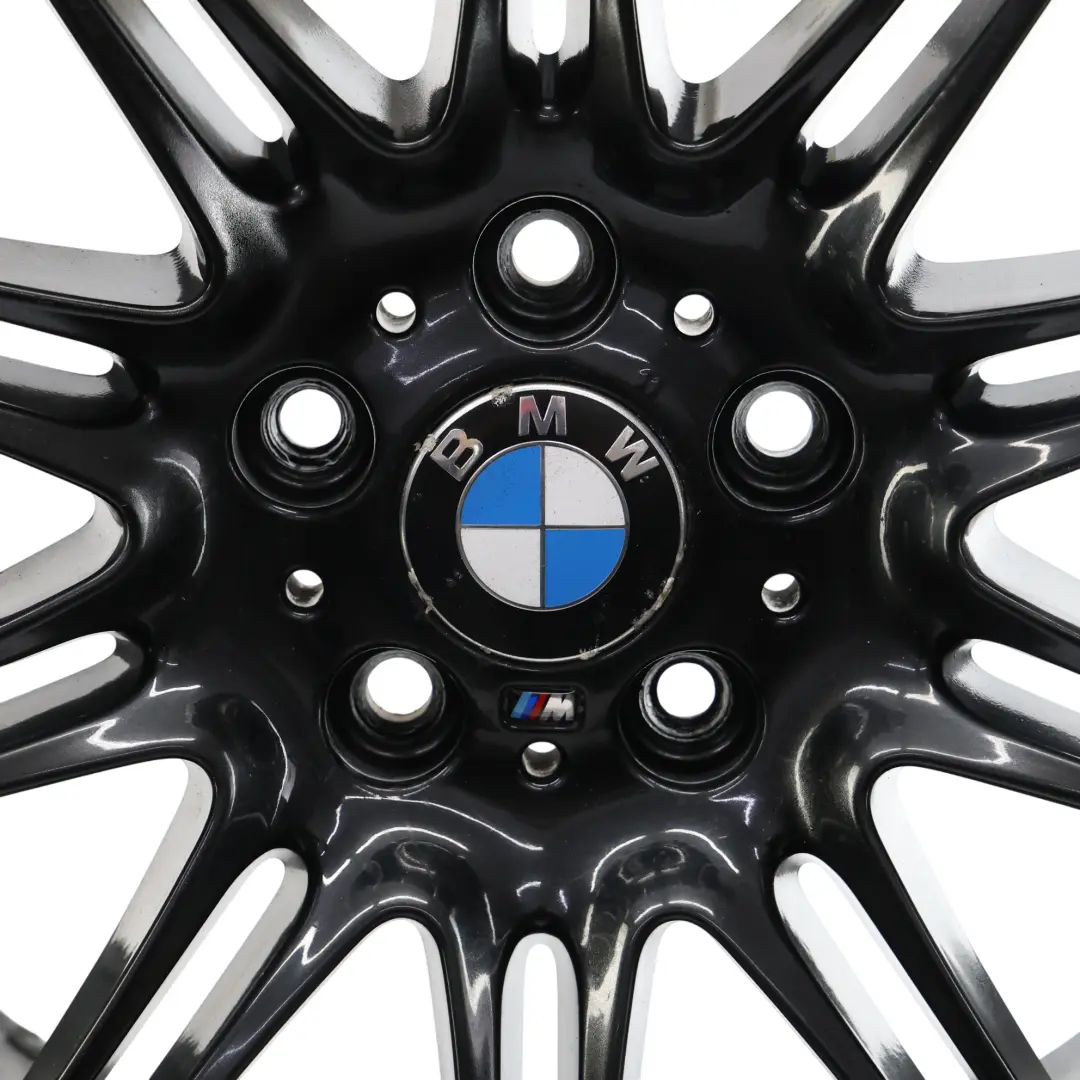 Felga Aluminiowa Czarna ET:37 19" 8J do BMW E90 E91 o numerze 8037141 BMW E90 E91 Felga Aluminiowa Czarna ET:37 19" 8J - SKU 8037141-2 - Numer Części 8037141