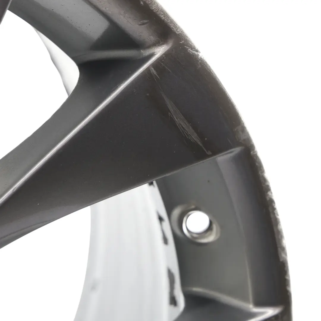 Grigio Cerchio Anteriore In Lega 20" M V-Spoke 227 10J ET:40 per BMW X5 E70 con numero di parte 8037349 BMW X5 E70 Grigio Cerchio Anteriore In Lega 20" M V-Spoke 227 10J ET:40 - SKU 8037349-8 - Numero di parte 8037349