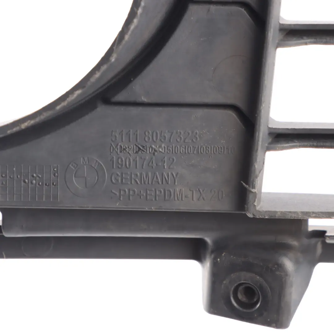 Paraurti Anteriore Griglia Fendinebbia Copertura Pannello per BMW F34 con numero di parte 8057323 BMW F34 Paraurti Anteriore Griglia Fendinebbia Copertura Pannello - SKU 8057323 - Numero di parte 8057323