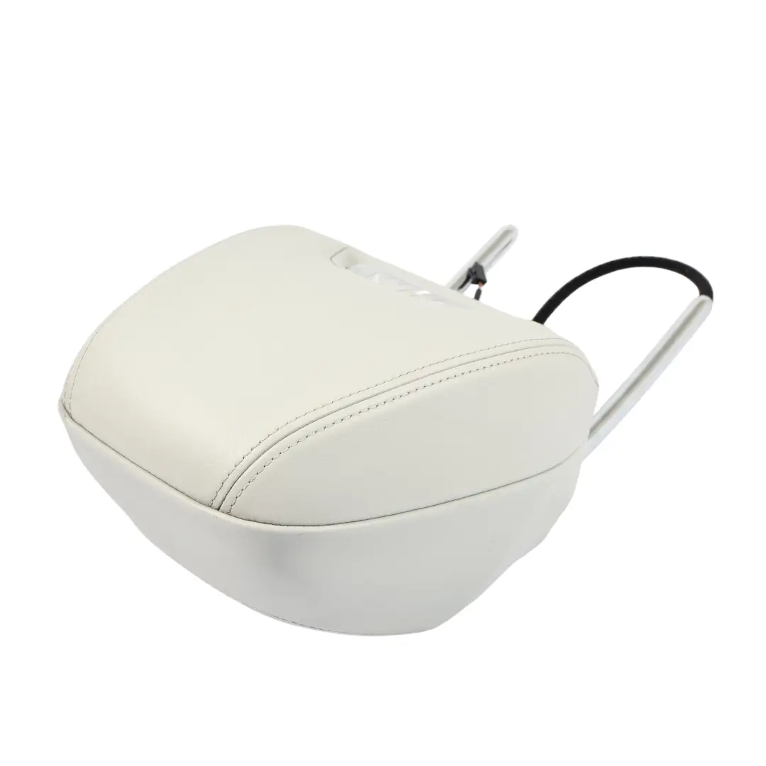 Poggiatesta M Sport Sedile Anteriore In Pelle Silverstone per BMW F83 con numero di parte 8058449 BMW F83 Poggiatesta M Sport Sedile Anteriore In Pelle Silverstone - SKU 8058449 - Numero di parte 8058449