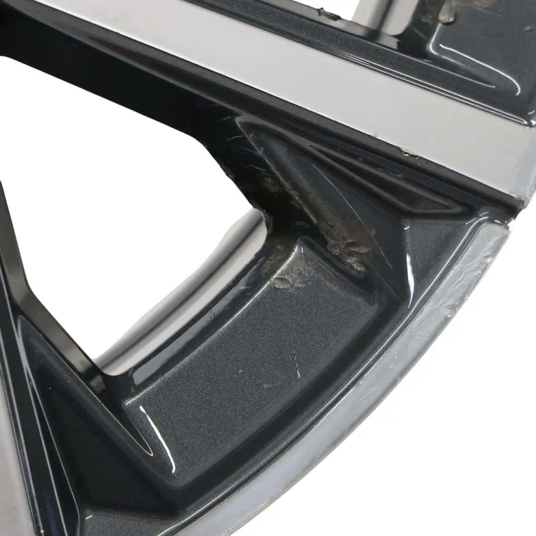  Jante BMW F40 F44 M-Sport Alliage Rayons Y 553M 18" ET:54 8J Orbit Grey - SKU 8092355-2 - Numéro de pièce 8092355
