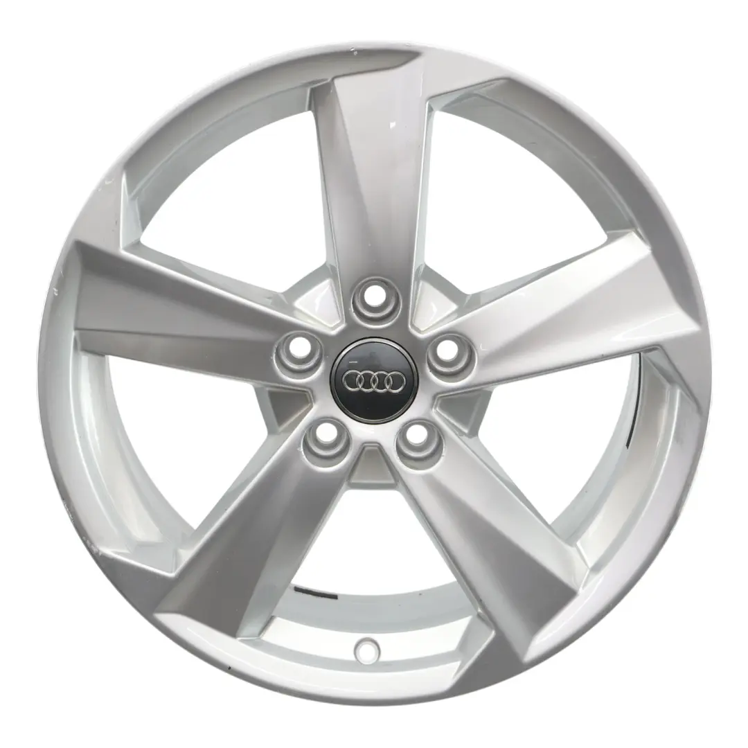 Cerchio In Lega Argento 17" ET:45 7J per Audi Q2 GA con numero di parte 81A601025B Audi Q2 GA Cerchio In Lega Argento 17" ET:45 7J - SKU 81A601025B-1 - Numero di parte 81A601025B