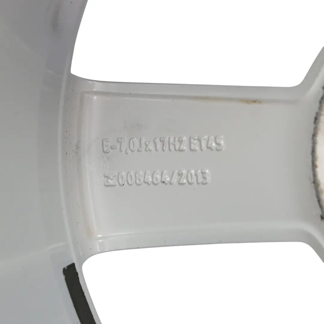 Llanta De Aleación Plata 17" ET:45 7J para Audi Q2 GA con número de pieza 81A601025B Audi Q2 GA Llanta De Aleación Plata 17" ET:45 7J - SKU 81A601025B-1 - Número de pieza 81A601025B