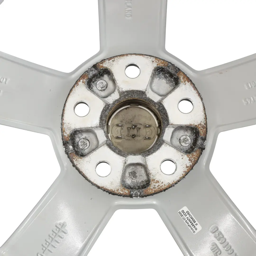 Audi Q2 GA Cerchio In Lega Argento 17" ET:45 7J - SKU 81A601025B-2 - Numero di parte 81A601025B