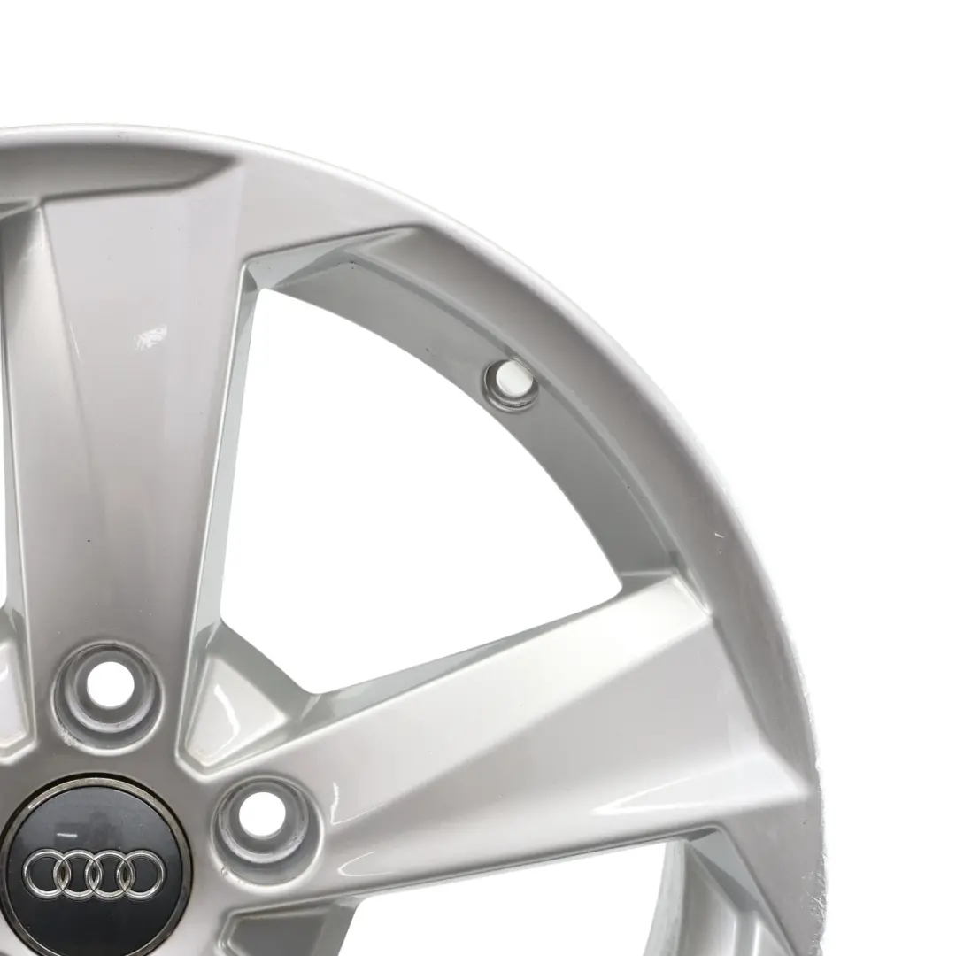 Audi Q2 GA Felga Aluminiowa Srebrna 17" ET:45 7J - SKU 81A601025B-2 - Numer Części 81A601025B