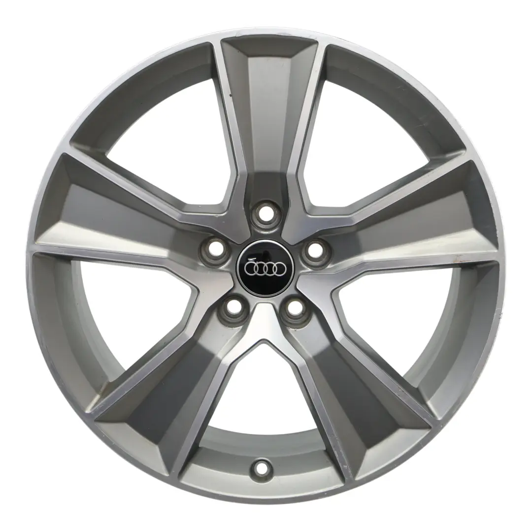 Cerchio In Lega 18" ET:40 7J Argento Audi Q2 GA - SKU 81A601025J-1 - Numero di parte 81A601025J