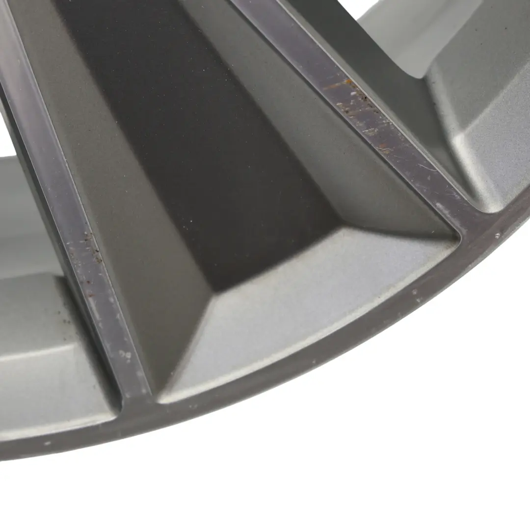 Llanta De Aleación 18" ET:40 7J Plata para Audi Q2 GA con número de pieza 81A601025J Audi Q2 GA Llanta De Aleación 18" ET:40 7J Plata - SKU 81A601025J-1 - Número de pieza 81A601025J