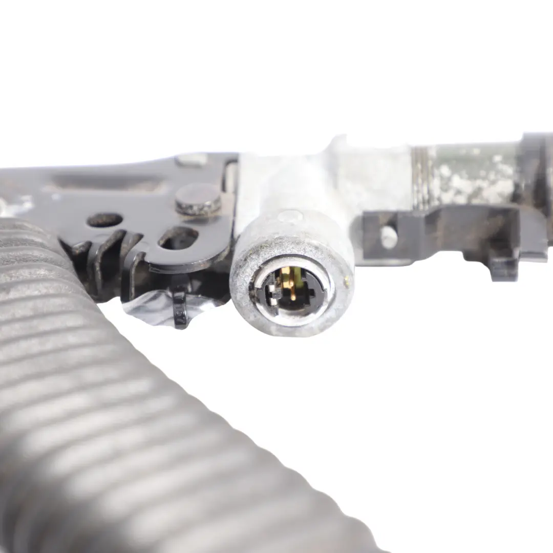 Belt Seatbelt Buckle Front Right O/S to BMW X5 E53 Seat with Part number 8257790 BMW X5 E53 Seat Belt Seatbelt Buckle Front Right O/S - SKU 8257790 - Part number 8257790