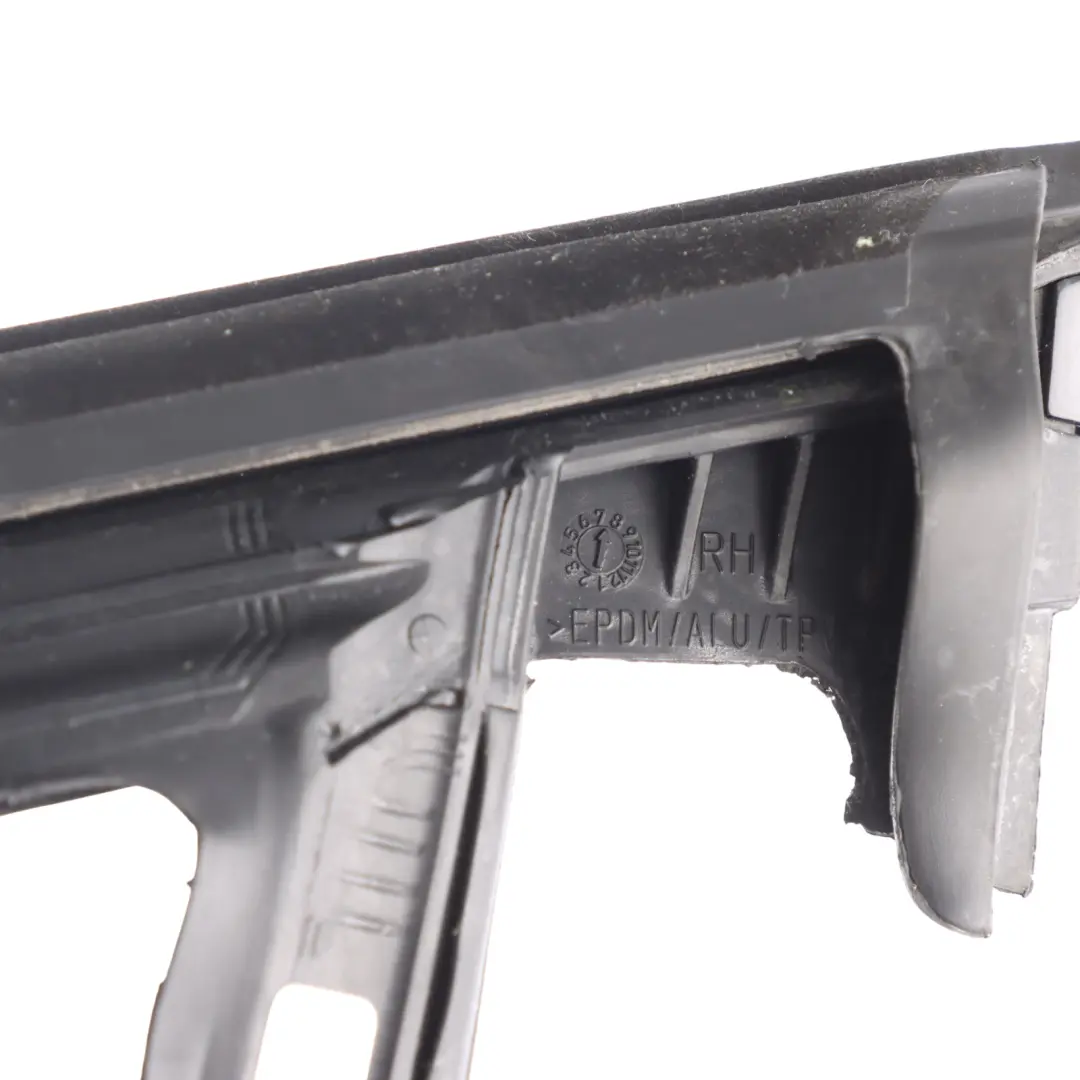 BMW U06 Door Window Gasket Seal Front Right O/S Guide Sealing Strip - SKU 8496272 - Part number 8496272