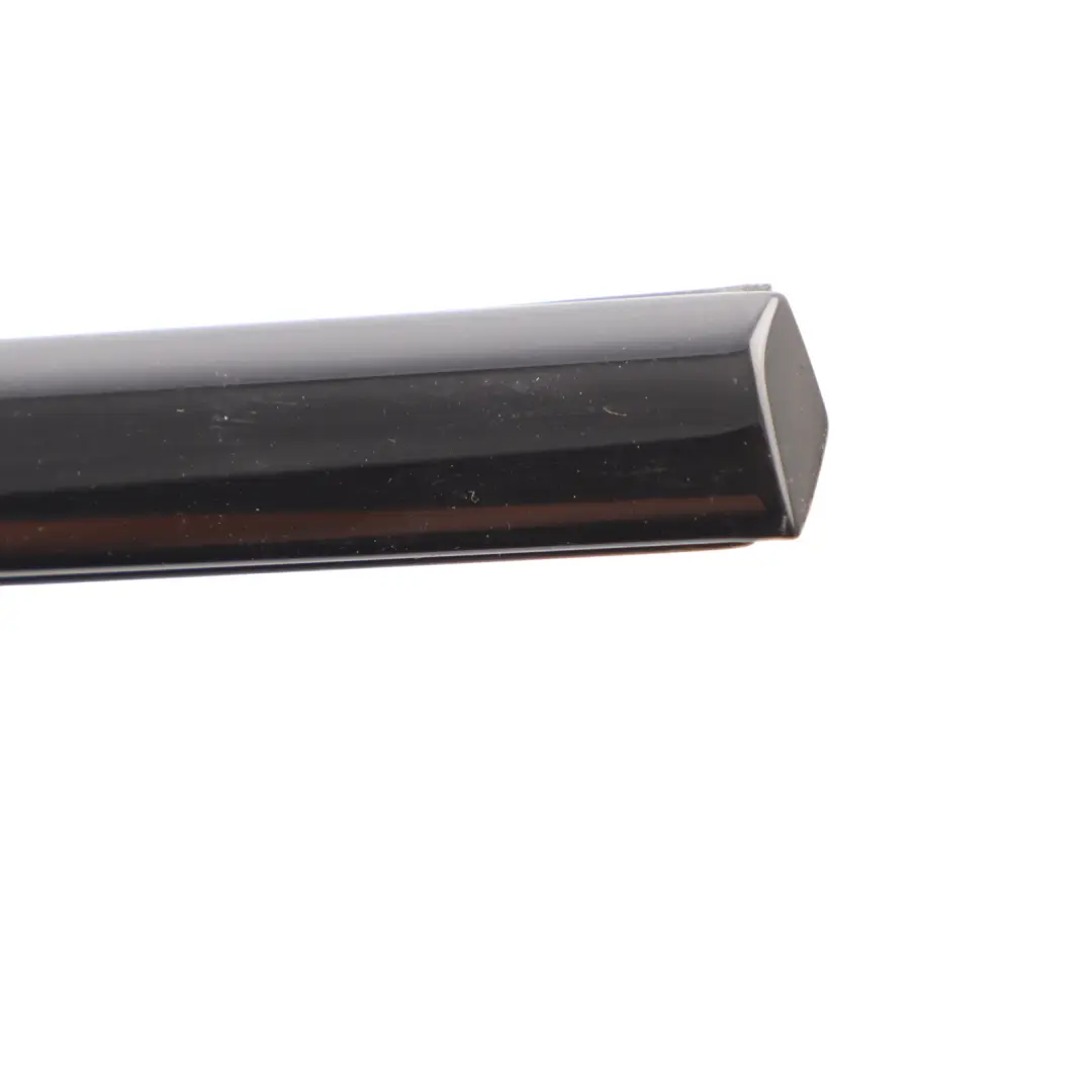 BMW U06 Door Weatherstrip Front Right O/S Window Outer Strip Cover High Gloss - SKU 8496304 - Part number 8496304