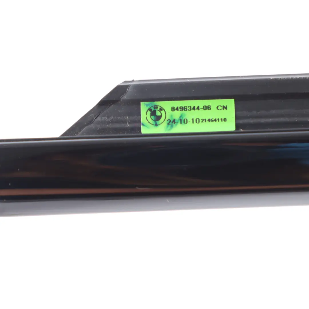 Door Weatherstrip Rear Right O/S Window Outer Strip Cover High Gloss to BMW U06 with Part number 8496344 BMW U06 Door Weatherstrip Rear Right O/S Window Outer Strip Cover High Gloss - SKU 8496344 - Part number 8496344