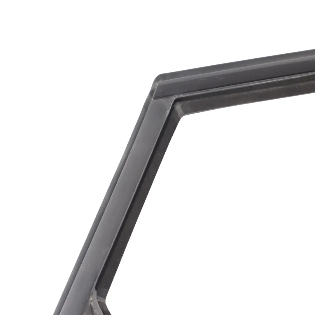 Door Window Gasket Seal Rear Right O/S Guide Sealing Strip to BMW U06 with Part number 8496354 BMW U06 Door Window Gasket Seal Rear Right O/S Guide Sealing Strip - SKU 8496354 - Part number 8496354