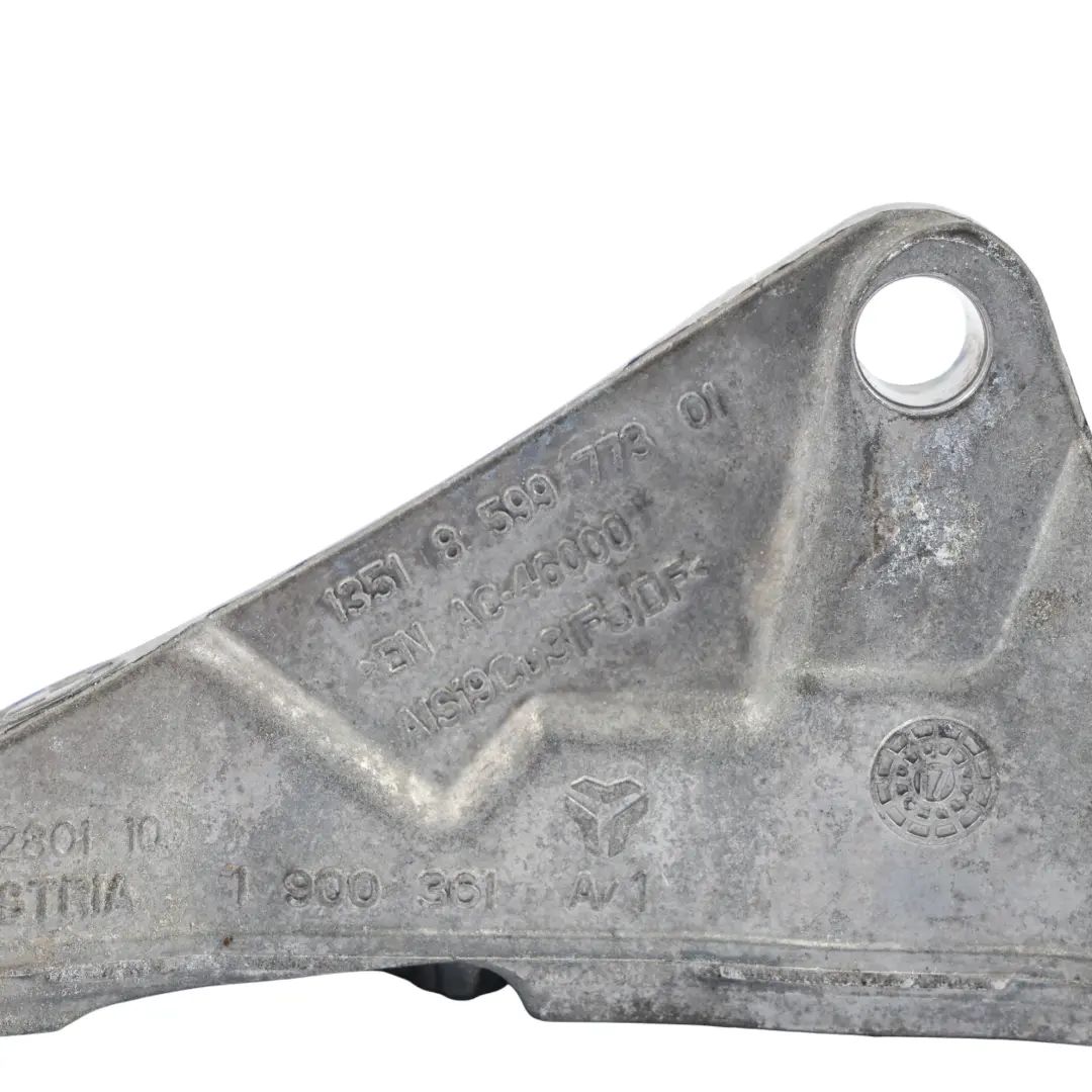 Support De Pompe À Essence pour BMW F10 F11 F20 F30 à propos du numéro de pièce 8599773 BMW F10 F11 F20 F30 Support De Pompe À Essence - SKU 8599773 - Numéro de pièce 8599773