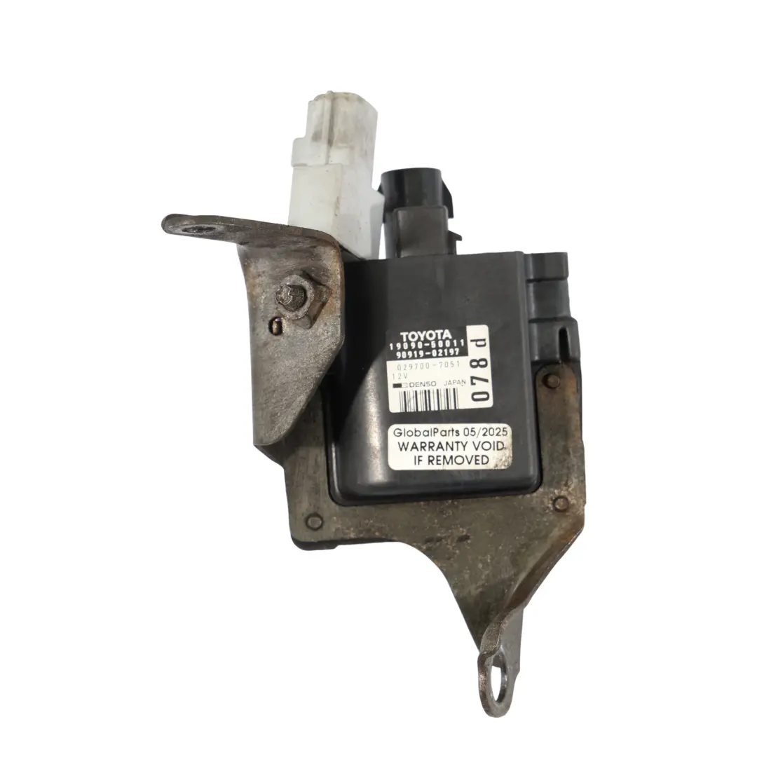 LS400 1UZFE 4.0 V8 Cewka Zapłonowa Z Mocowaniem do Lexus o numerze 9091902197 Lexus LS400 1UZFE 4.0 V8 Cewka Zapłonowa Z Mocowaniem - SKU 9091902197 - Numer Części 9091902197