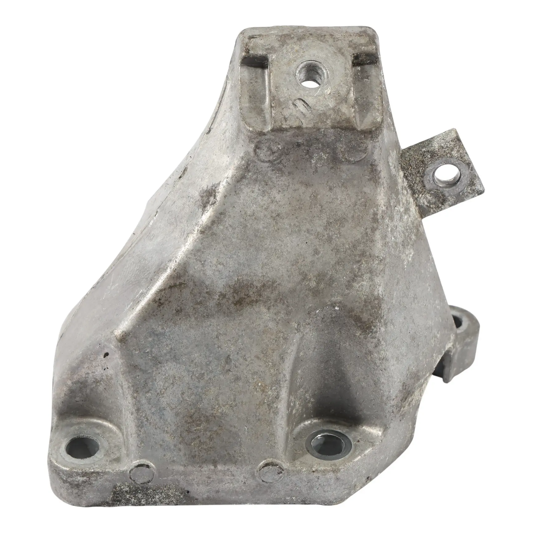 Audi A4 B7 Engine Mount Bracket Holder Support Right O/S 2.7 Diesel 8E0199308AK