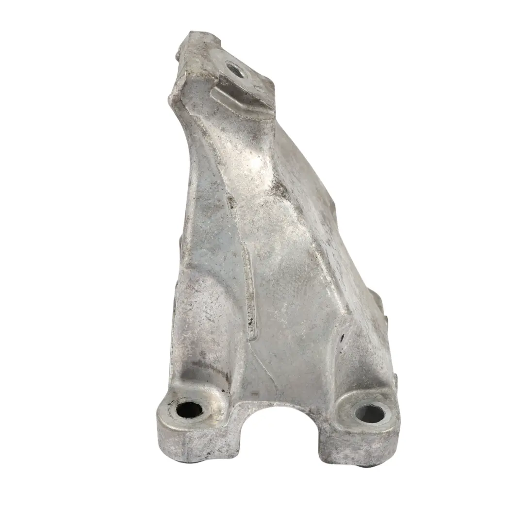 Mount Bracket Holder Support Right O/S 2.7 Diesel to Audi A4 B7 Engine with Part number 8E0199308AK Audi A4 B7 Engine Mount Bracket Holder Support Right O/S 2.7 Diesel - SKU 8E0199308AK - Part number 8E0199308AK