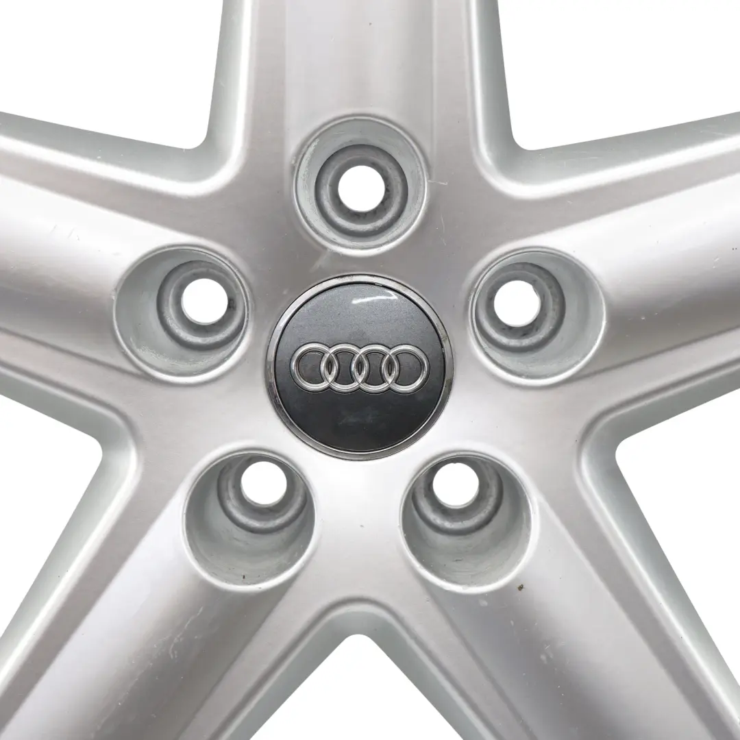 Silberne Leicht Metall Felge 17" 6,5J ET:45 Audi A4 B6 B7 - SKU 8E0601025E-2 - Teilenummer 8E0601025E